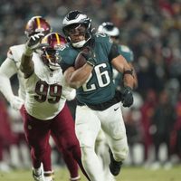 Eagles avanzan al Super Bowl al aplastar 55-23 a Commanders