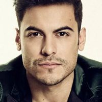 ¡Precaución al máximo! Carlos Rivera se aleja de los escenarios por el bien de sus fans