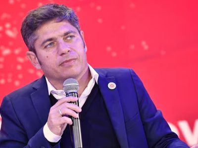 El CFI le pagó el viaje a Kicillof y su comitiva a la cumbre progresista en España