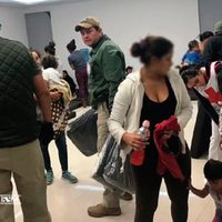 Rescatan a 103 migrantes que viajaban en un tráiler en Tamaulipas