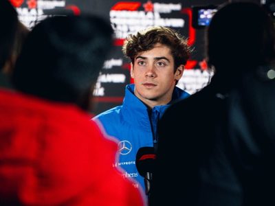 Debe mejorar: Franco Colapinto quedó en los últimos puestos en las primeras prácticas del GP de Las Vegas