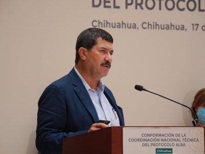 La demanda de César Duarte es una argucia legal, responde Javier Corral