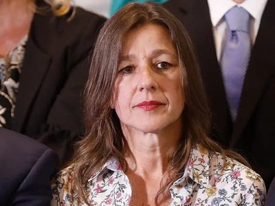 Sabina Frederic confirmó que los turistas podrán volver a sus casas pero tendrán una infracción