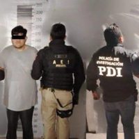 Detienen en Puebla a taxistas que atropellaron en repetidas ocasiones a un hombre hasta matarlo