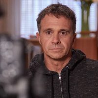 En medio de los ataques de estrés, Sergio Lapegüe abandonó El Trece y viajó rumbo a este destino