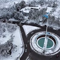La ciudad de Neuqúen desde un drone: el impresionante video de una nevada histórica