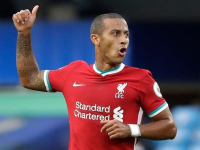 El increíble récord de Thiago Alcántara en su debut con Liverpool