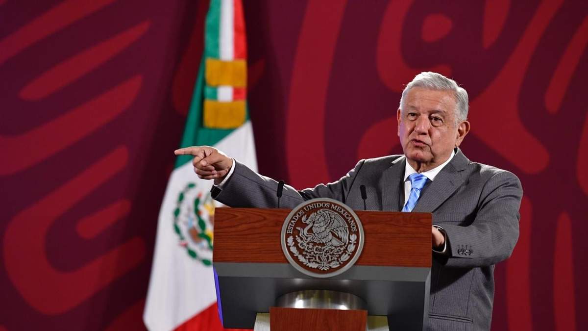 El presidente en la conferencia de Palacio Nacional