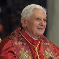 Benedicto XVI siempre será recordado por renunciar al papado