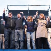 Koopmann y Gaido cerraron la campaña en la capital y convocaron a “defender a Neuquén”