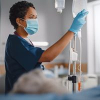 La OMS actualiza la lista de bacterias farmacorresistentes más peligrosas para la salud humana