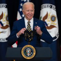 Biden propone reformar hábitos de cooperación y reconstruir alianza democrática