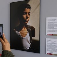 El Franz Mayer inaugura la expo World Press Photo 2025; debaten sobre el uso de la IA