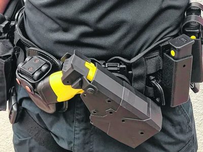 Pistolas Taser en Neuquén: quiénes podrán usarlas y cómo será el control de cada intervención
