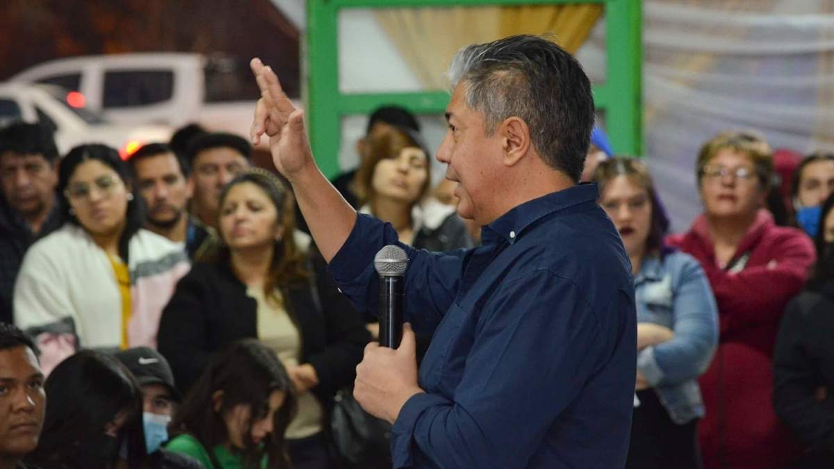 También presentó algunas de las propuestas que vienen trabajando desde el Grupo de Estudio GENES. Fuente: (Facebook)