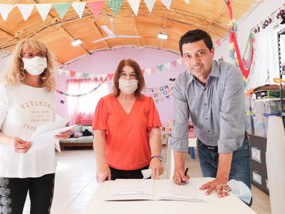 Marcos Koopmann firmó un importante acuerdo con la fundación Pensar