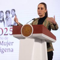 Sheinbaum anuncia la llegada de Sergio Salomón Céspedes al INM el 1 de mayo