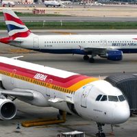 El Gobierno avanza en acuerdos con aerolíneas para aumentar la oferta de vuelos hacia Argentina