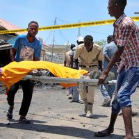 Imágenes de un atentado con coche-bomba en Somalia