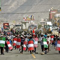 Perú: Manifestaciones, represión… y una presidenta acusada de genocidio