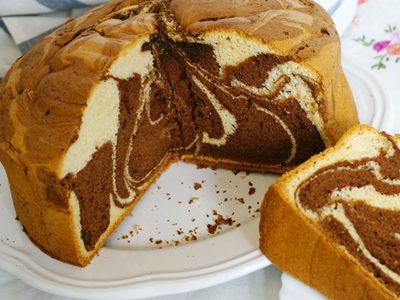 Torta marmolada de naranja y chocolate: si querés meriendas más felices, prepará esta receta riquísima y rendidora