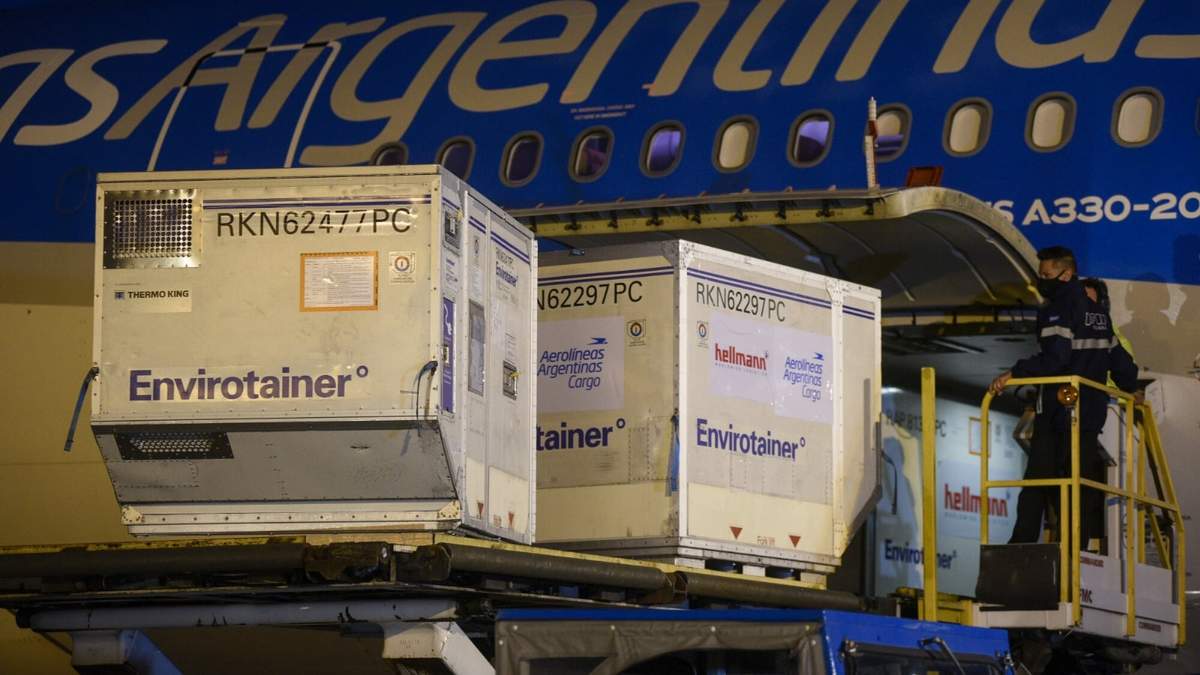 Aerolíneas Argentinas esta a cargo de los traslados. Fuente: (Twitter)
