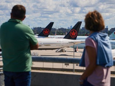 Air Canada llega a un acuerdo con sindicato para fin de huelga y reiniciará operaciones gradualmente