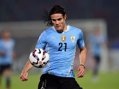 Los dos posibles destinos de Edinson Cavani