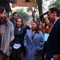Brugada va por propuesta ambiental para la CDMX; activistas le entregan peticiones
