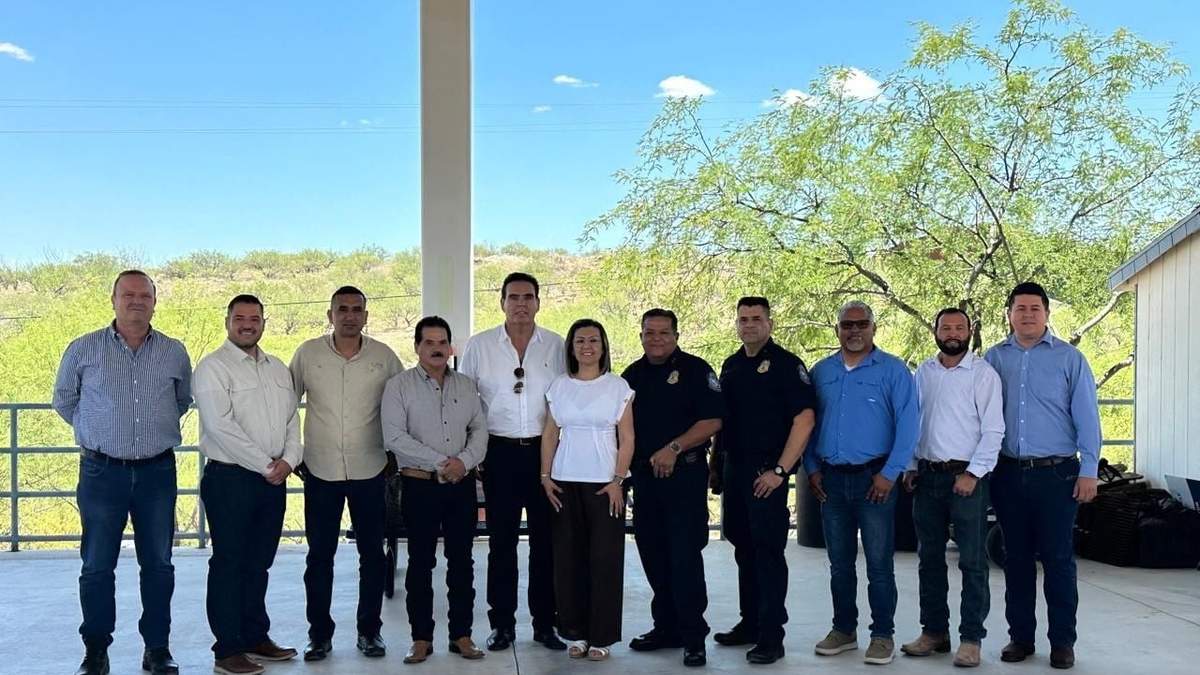 Se reúnen nueve alcaldes de Sonora con personal de la Oficina de Aduanas de Estados Unidos
