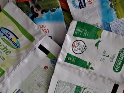 No tires los sachet de leche y transformalos en estas cartucheras o neceser para guardar lo que quieras
