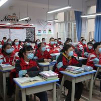 Coronavirus: Los sorprendentes controles de los niños en China antes de entrar a las escuelas