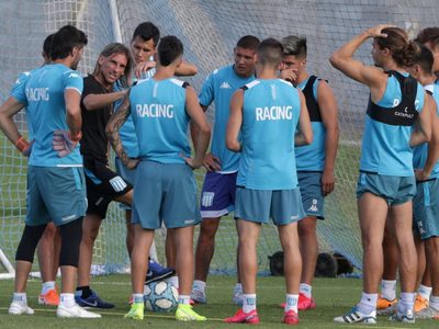 Desde Racing se pronunciaron sobre la polémica alrededor de los entrenamientos en Rosario