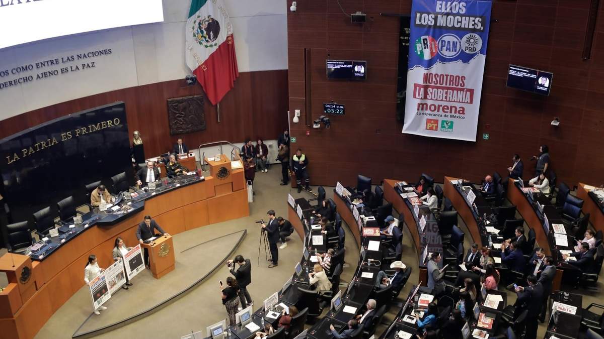 La sesión en el Senado de la República