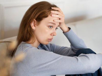 Ansiedad silenciosa: cómo se expresa en el cuerpo sin que la reconozcamos