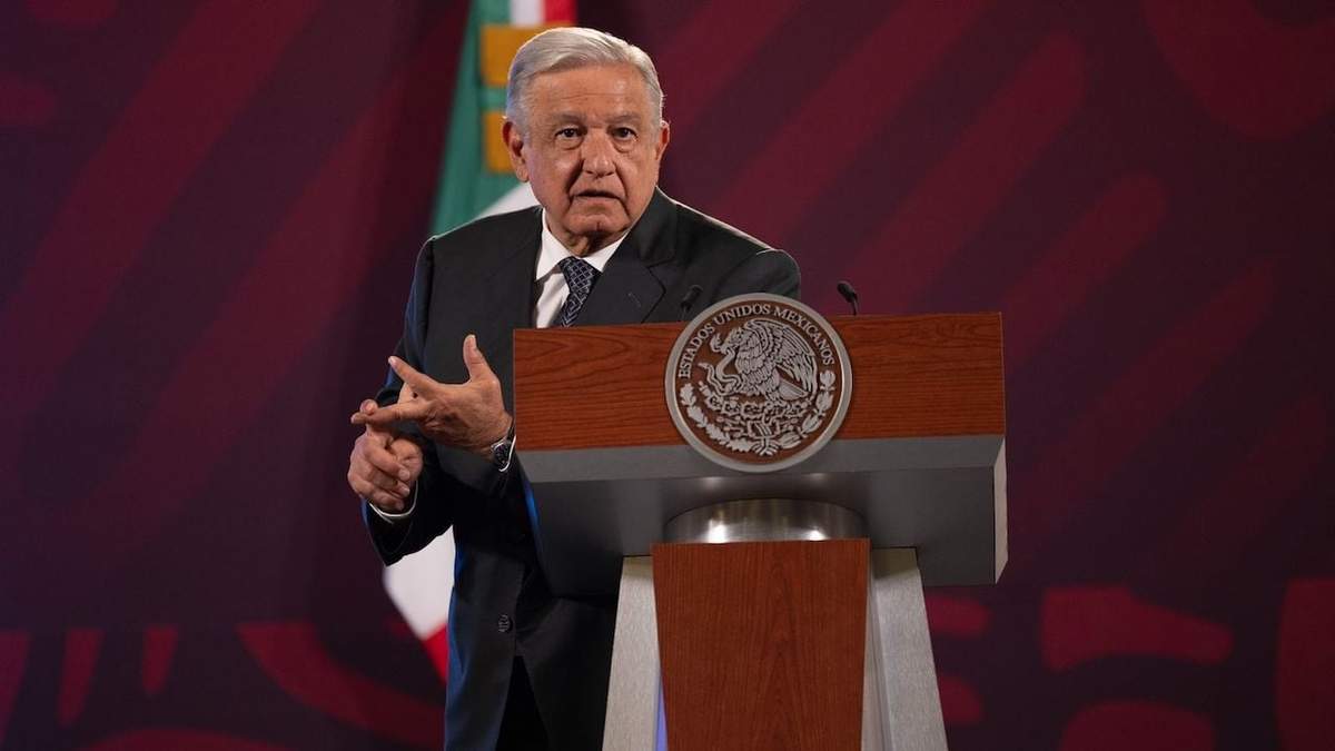 El presidente en su conferencia