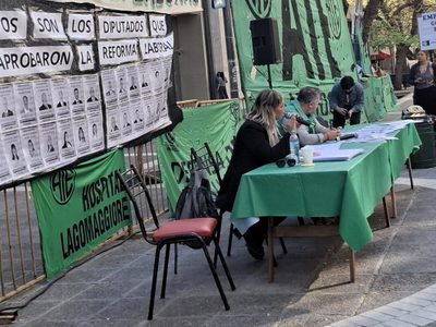 ATE escrachó a diputados y Cornejo remueve tutelas sindicales