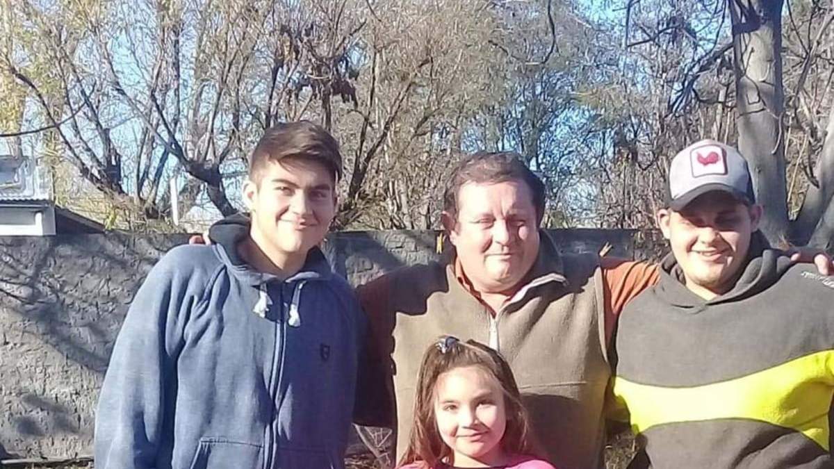 Familia de Río Colorado, Río Negro. Fuente: (Twitter)