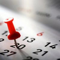 Cómo funciona el transporte, los bancos y supermercados este lunes feriado