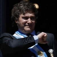 Tras caídas constantes, Javier Milei mejoró su imagen positiva a nivel nacional