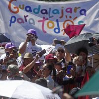 Claudia Sheinbaum ofrece “romper las cadenas de la corrupción” en Jalisco