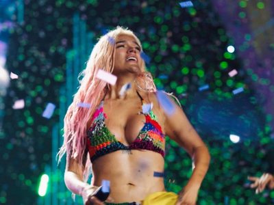 Karol G en el Azteca: 13 detenidos por reventa y robo de artículos