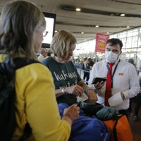 Desesperados: médicos argentinos quieren volver al país