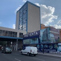 Una más del Metro: alquila estaciones para construir plazas comerciales