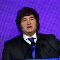 Javier Milei confirmó que el Gobierno Nacional negocia un préstamo con Estados Unidos en medio de la crisis económica