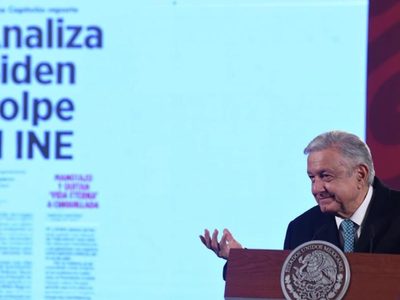 AMLO: opositores son capaces de dar golpe de Estado cuando la democracia no les conviene