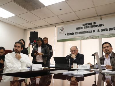 Diputados de Morena acatan a AMLO y posponen la reforma para reducir la jornada laboral