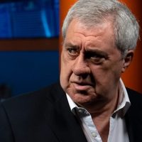 El presidente de Boca negó interés por Arda Turan