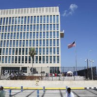 EU saca a sus diplomáticos de Cuba por 'misteriosos” ataques sónicos