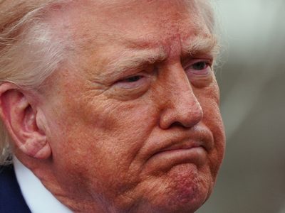 "Habrá una destrucción total": Trump se reafirma en su ultimátum a las centrales eléctricas iraníes